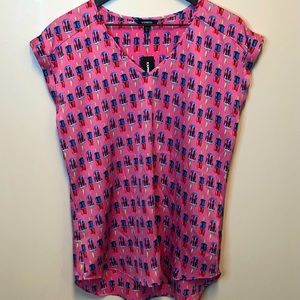 NWT Express Cut Off Sleeve Top